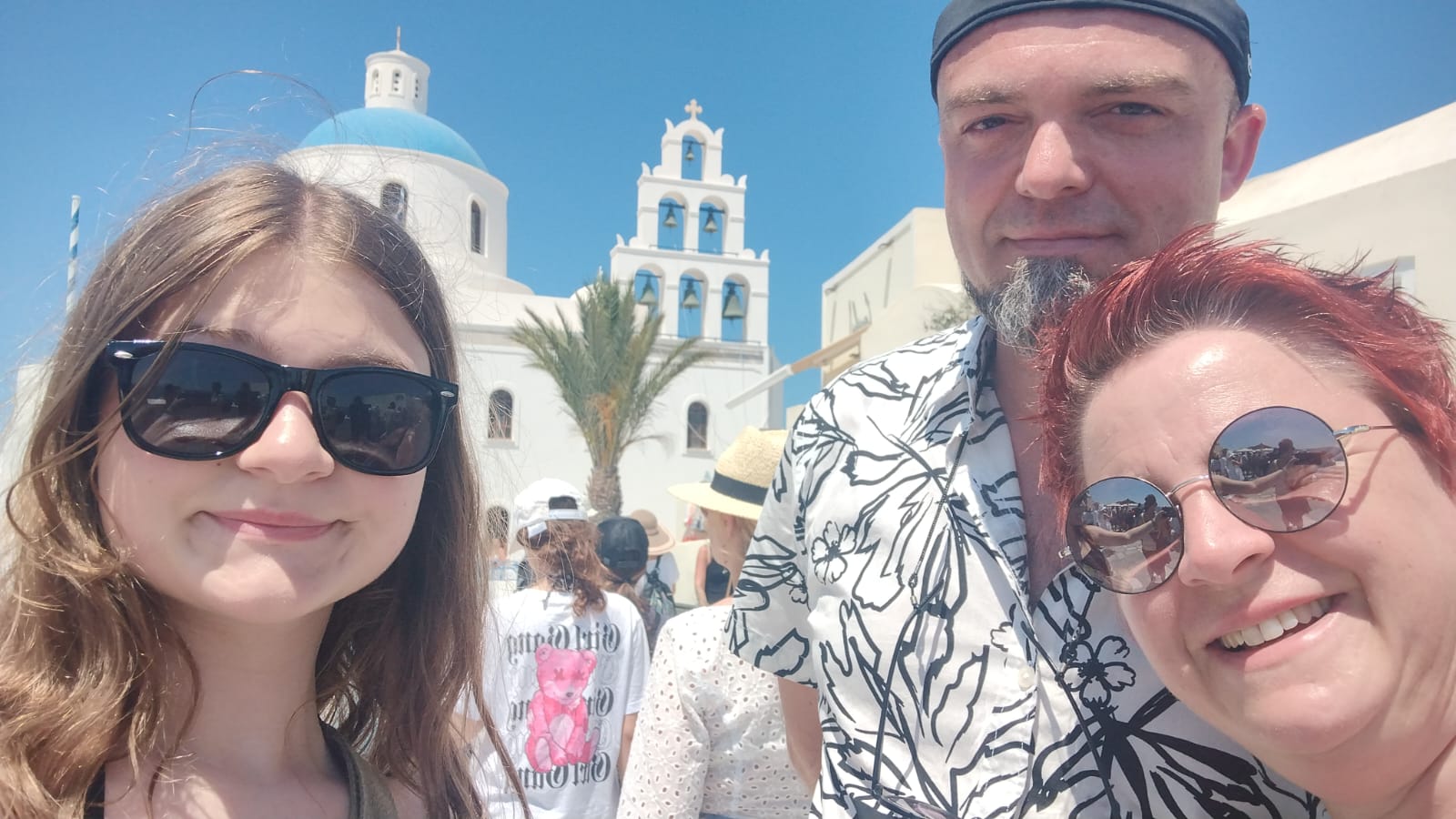 Koen with his wife Joke and their daughter in Santorini