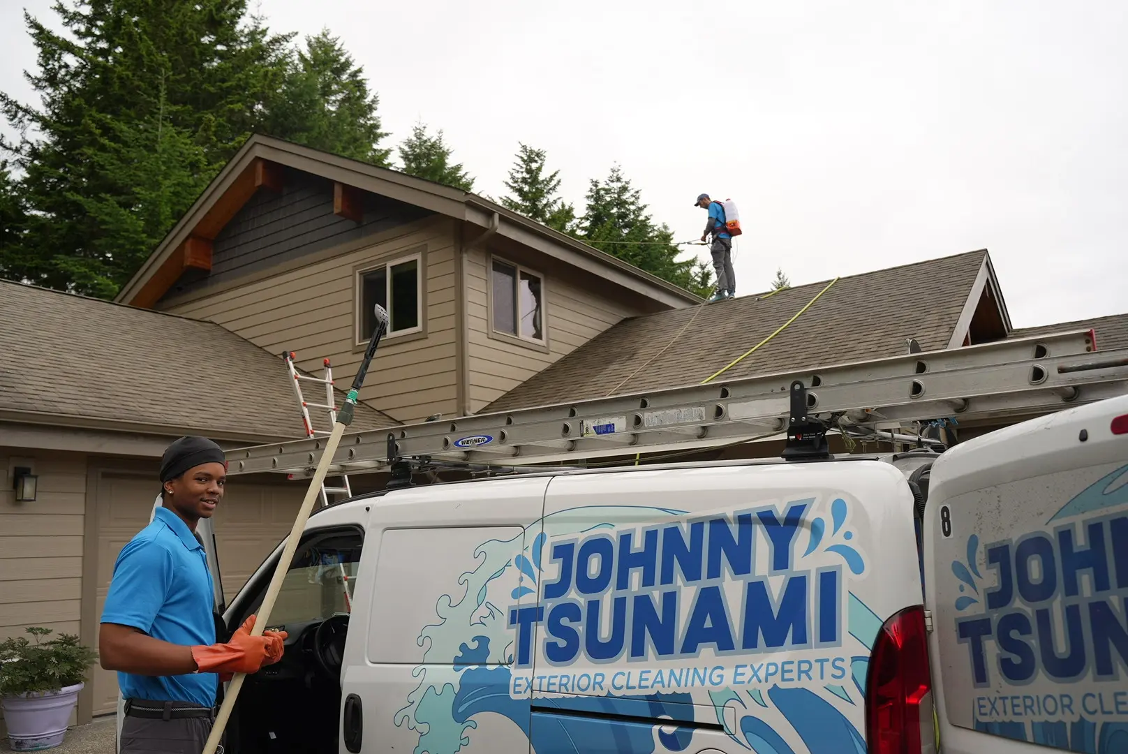 Roof-Cleaning-2