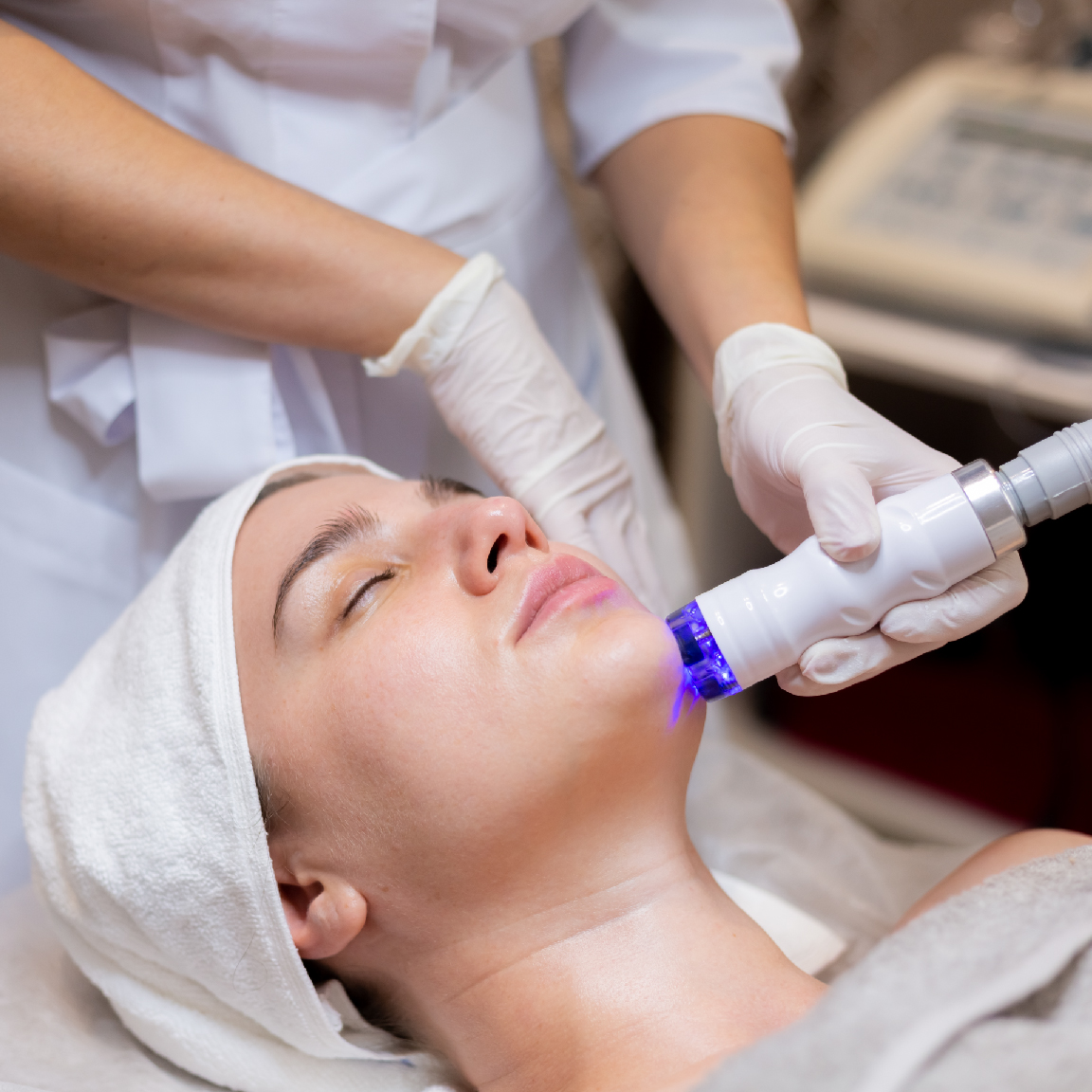 Diatermia por radiofrecuencia facial + Lámpara LED