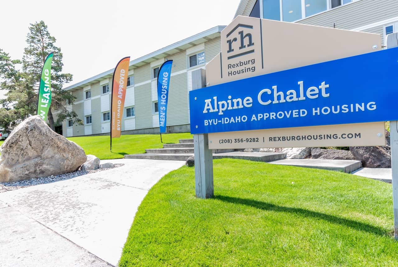 Welcome to Alpine Chalet