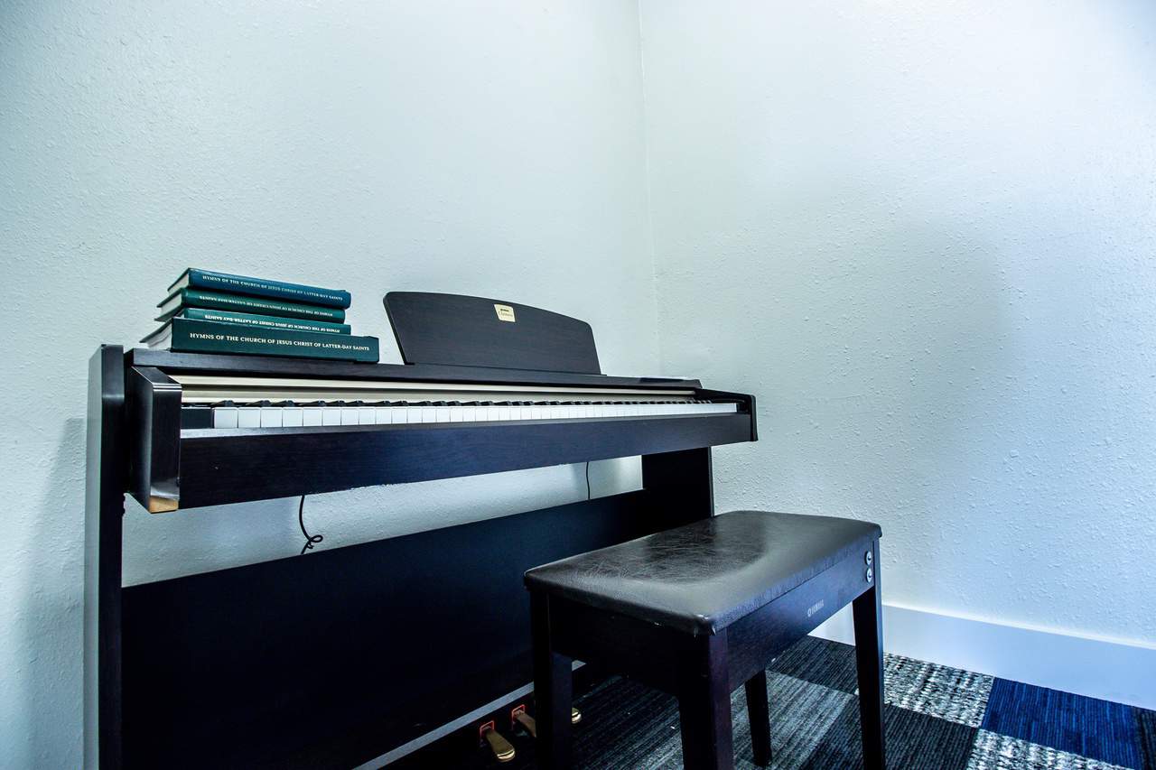 Private Piano room
