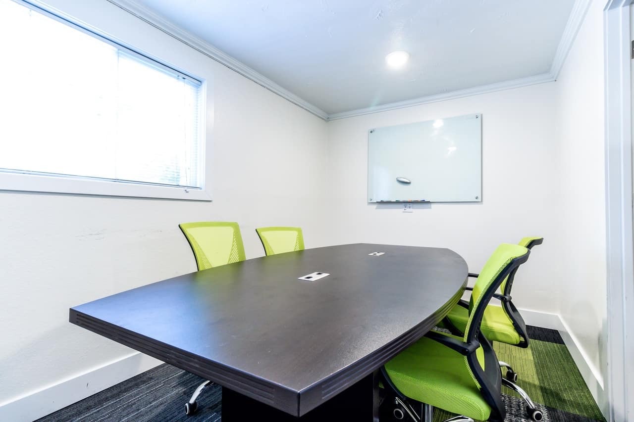 Quiet study rooms